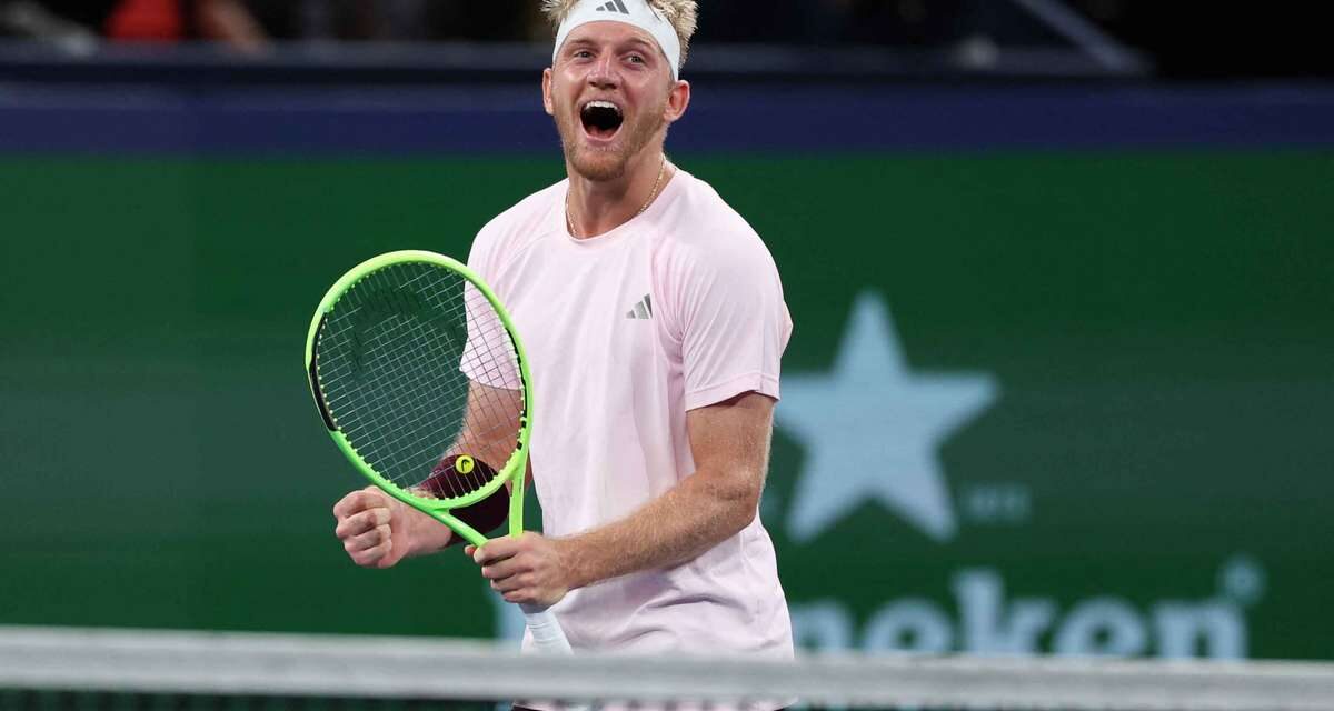 Davidovich Fokina beats rising star Jodar to win Shanghai Masters