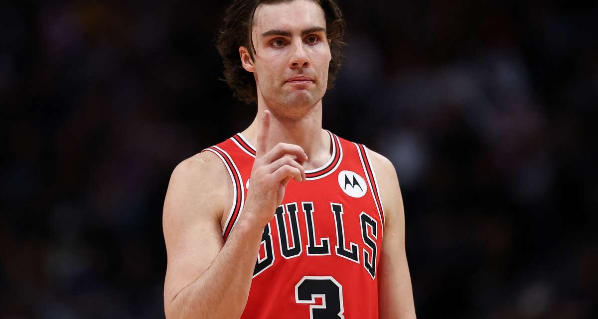 Which Australians are playing in the NBA this season?