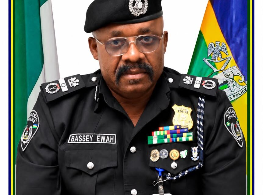 Police warn motorists in Osun, Oyo against illegal sirens, covered number plates