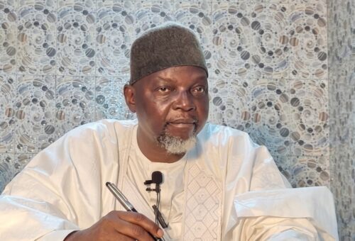 Drama at Taraba mosque as worshipper challenges Sheikh Ibrahim Jalo Jalingo over Tinubu government