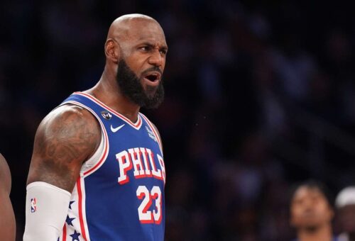 76ers defeat Knicks 106-100 in season opener