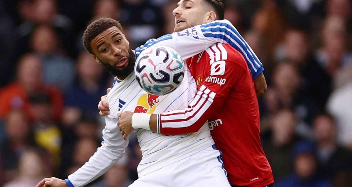 Manchester United’s winless run continues with draw against Leeds