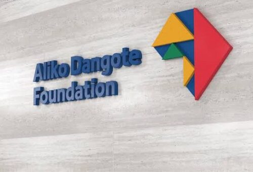 Dangote Foundation to gift refinery shares to 778,000 women in 15 states