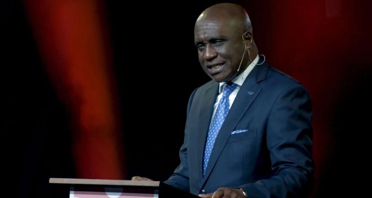 Don’t buy Christmas clothes if you haven’t paid tithe – Pastor David Ibiyeomie warns [VIDEO]
