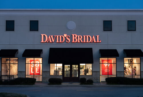 David’s Bridal Plans to Spin Off Pearl in 0 Million SPAC …