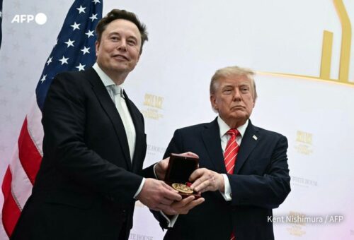 Musk, Dark Money Groups Pour Billions Into US Election Campaign