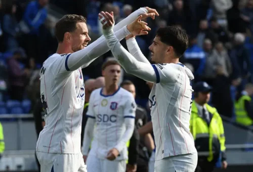 Chelsea Beat Everton 2-0 As Neto Scores Twice