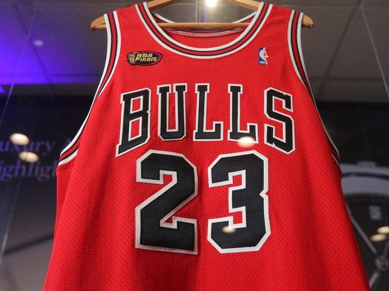 Jordan’s ‘Last Dance’ Jersey Sells For Record £10.6m – Arise News