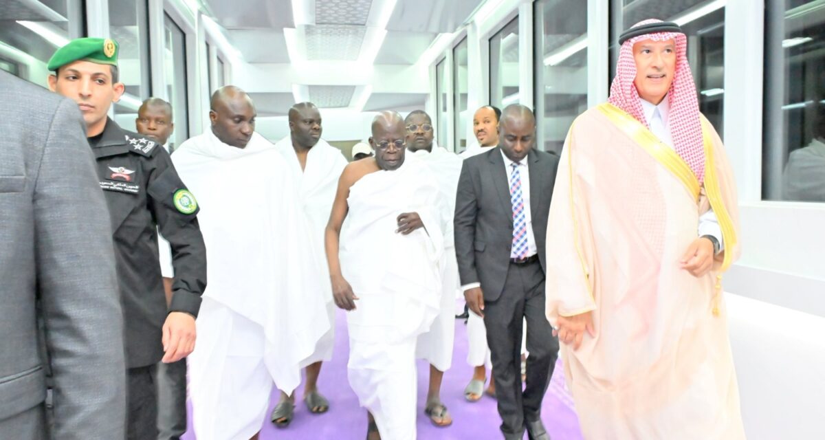 Tinubu Prays for Peace, Unity, End to Insecurity in Makkah