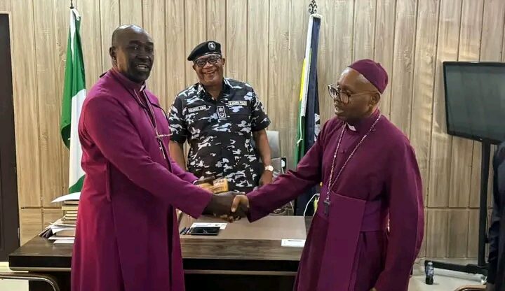 Police hold peace meeting with Anglican bishops over church crisis