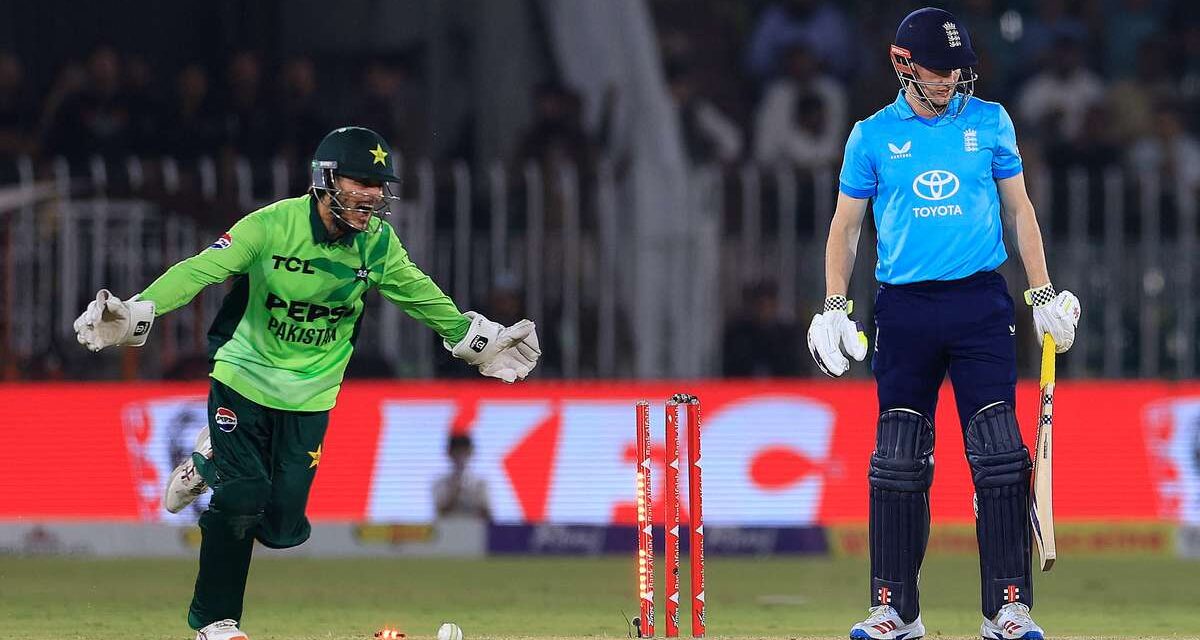 Minhas inspires Pakistan to victory over England in tri-series opener