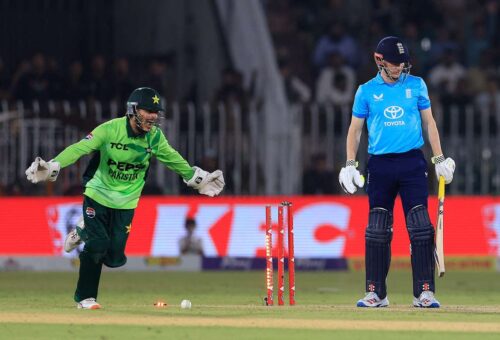 Minhas inspires Pakistan to victory over England in tri-series opener